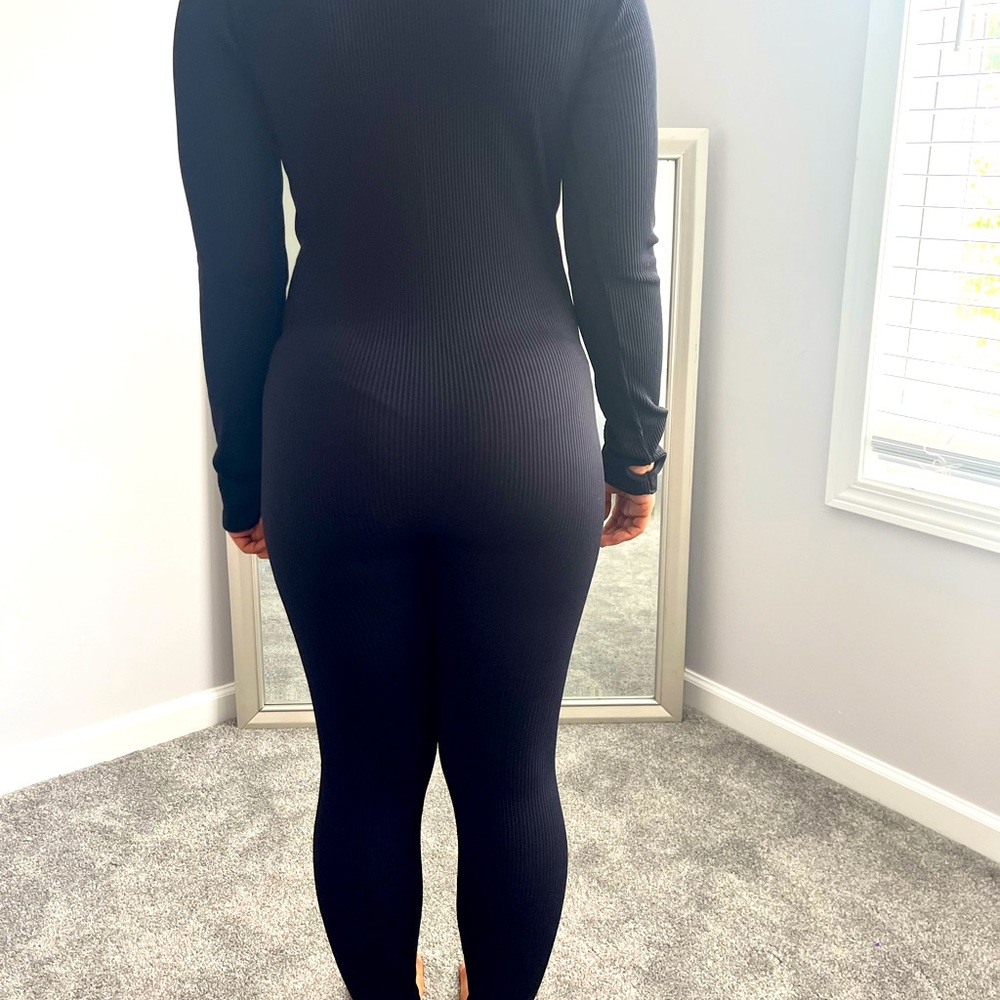 Black stretchy jumpsuit never worn